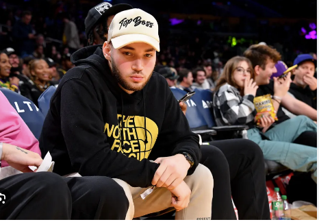 Adin Ross Age, Net Worth, Family, Career ,height and weight 2025